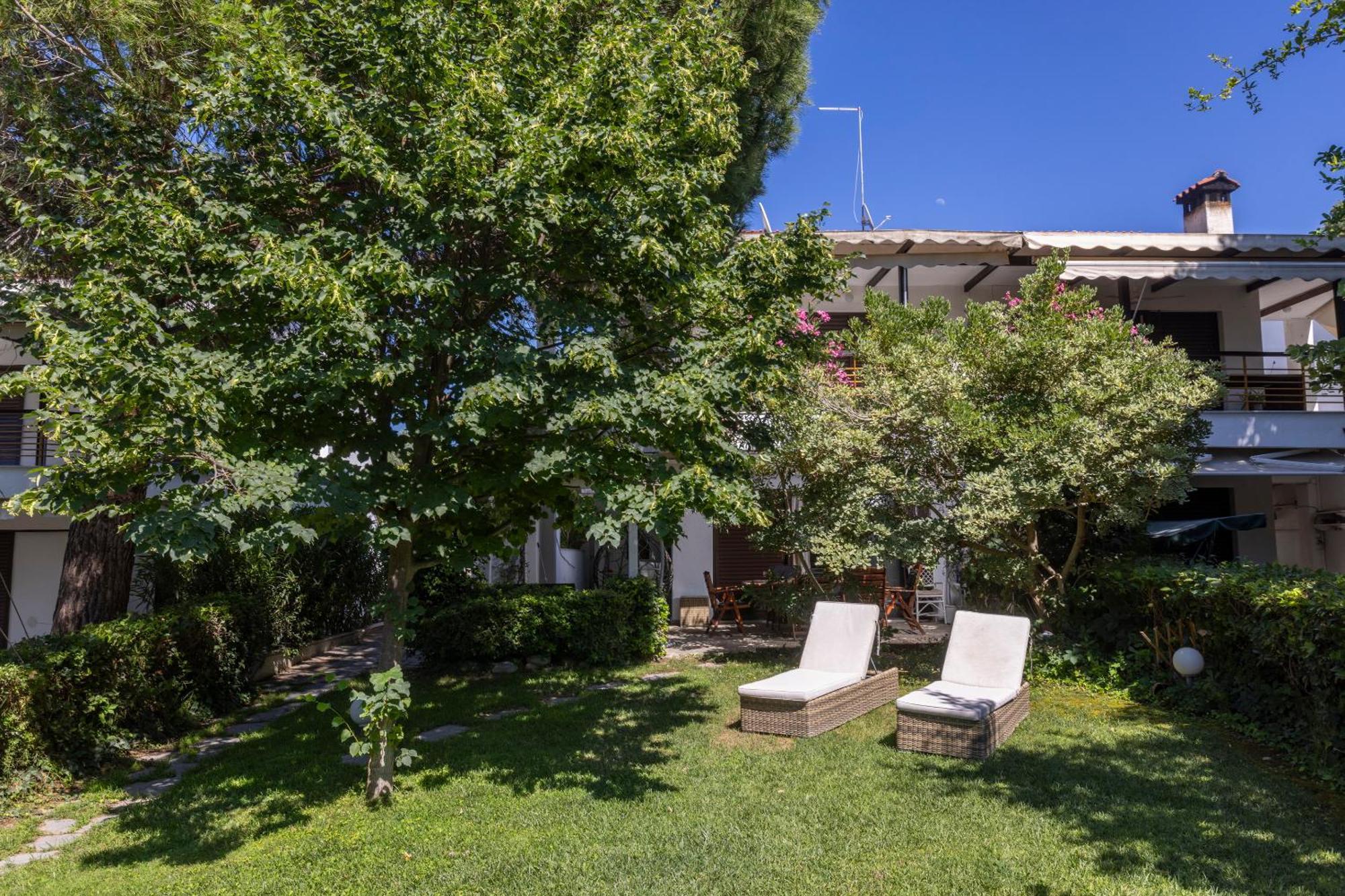Lovely Villa 3 Min From The Beach 하니오티 외부 사진