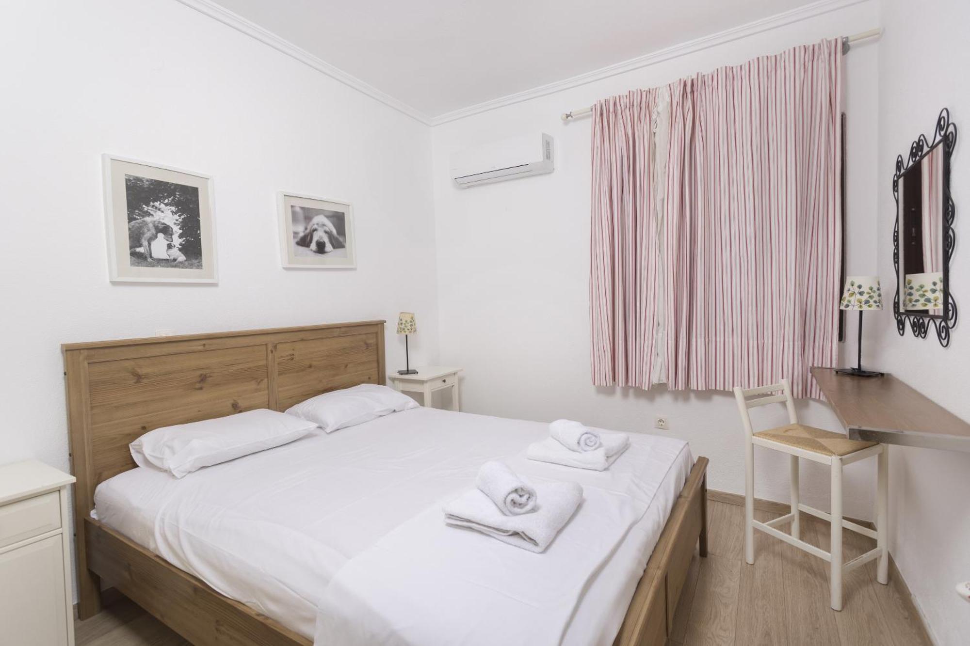 Lovely Villa 3 Min From The Beach 하니오티 외부 사진