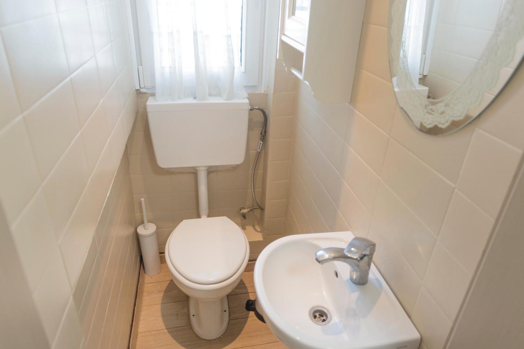 Lovely Villa 3 Min From The Beach 하니오티 외부 사진